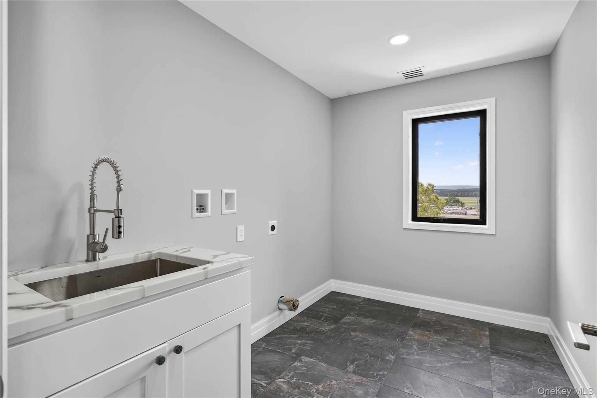 14 Warwick Isle Boulevard Property Photo 20