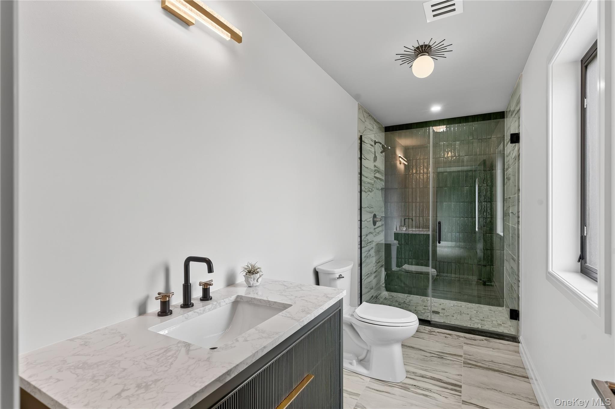 14 Warwick Isle Boulevard Property Photo 32
