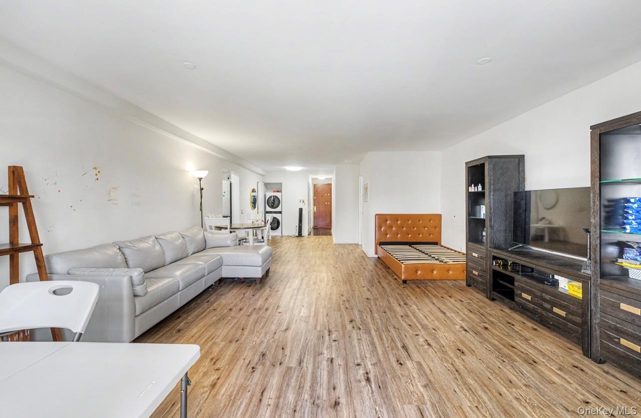 100 Great Neck Road 4d Property Photo 14