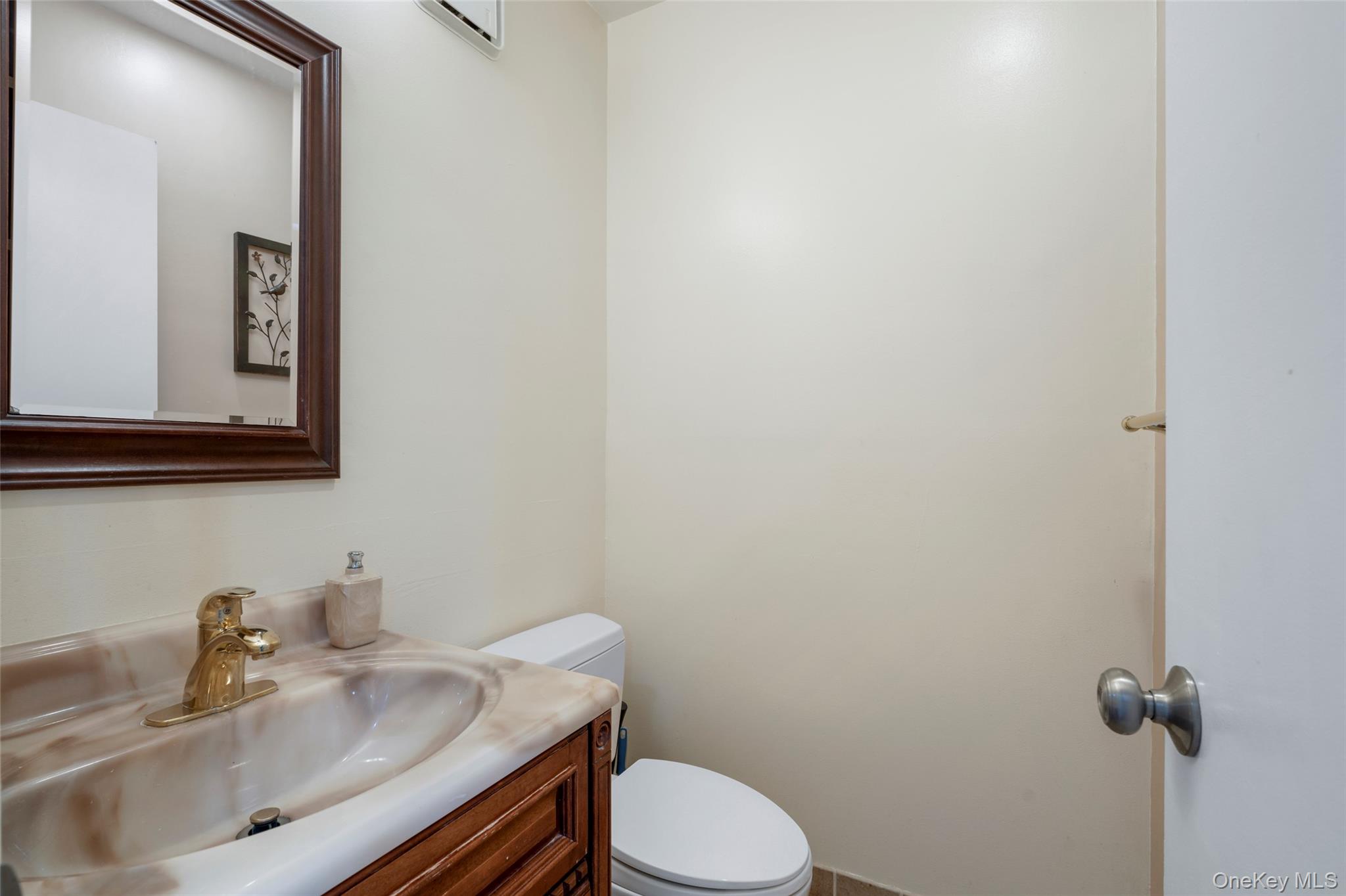 55 N Broadway 3-14 Property Photo 23
