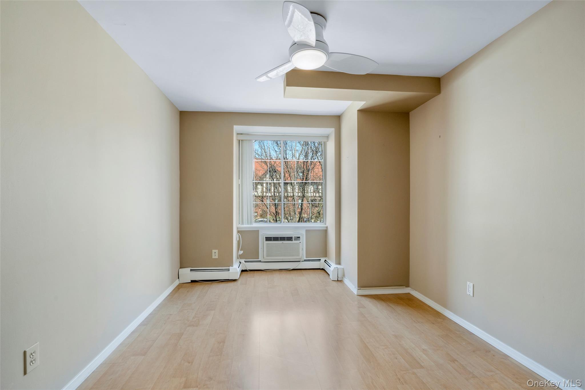 55 N Broadway 3-14 Property Photo 34