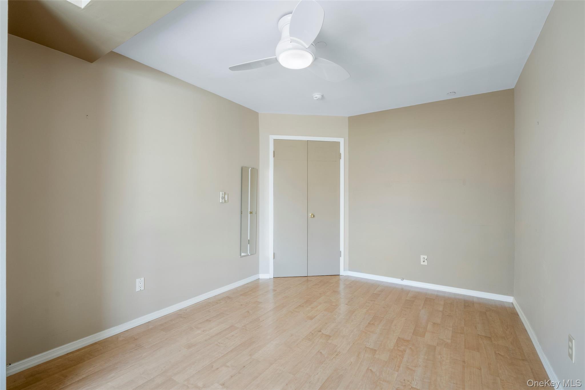 55 N Broadway 3-14 Property Photo 35