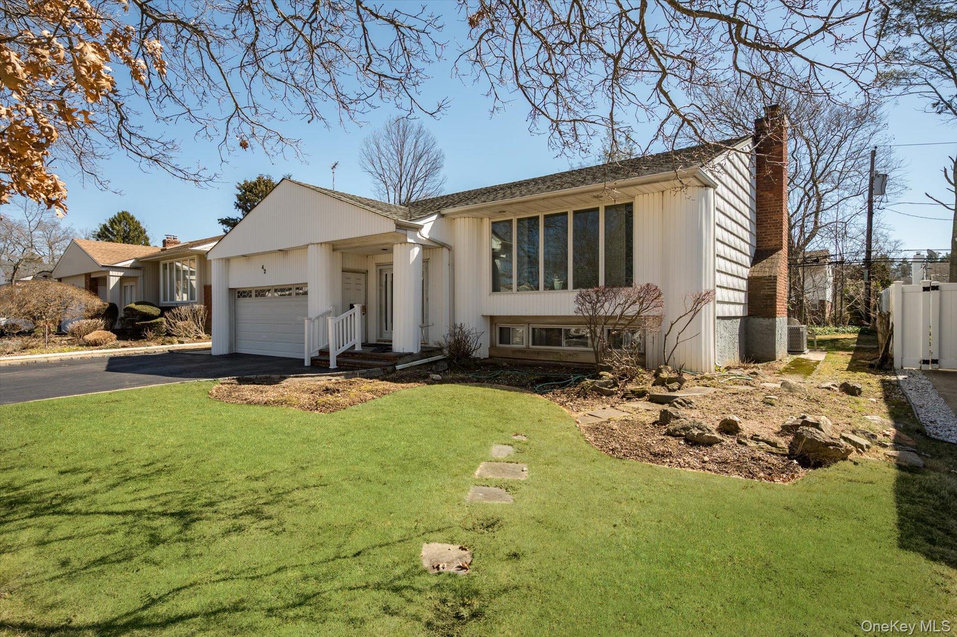 42 Netto Lane Property Photo 2