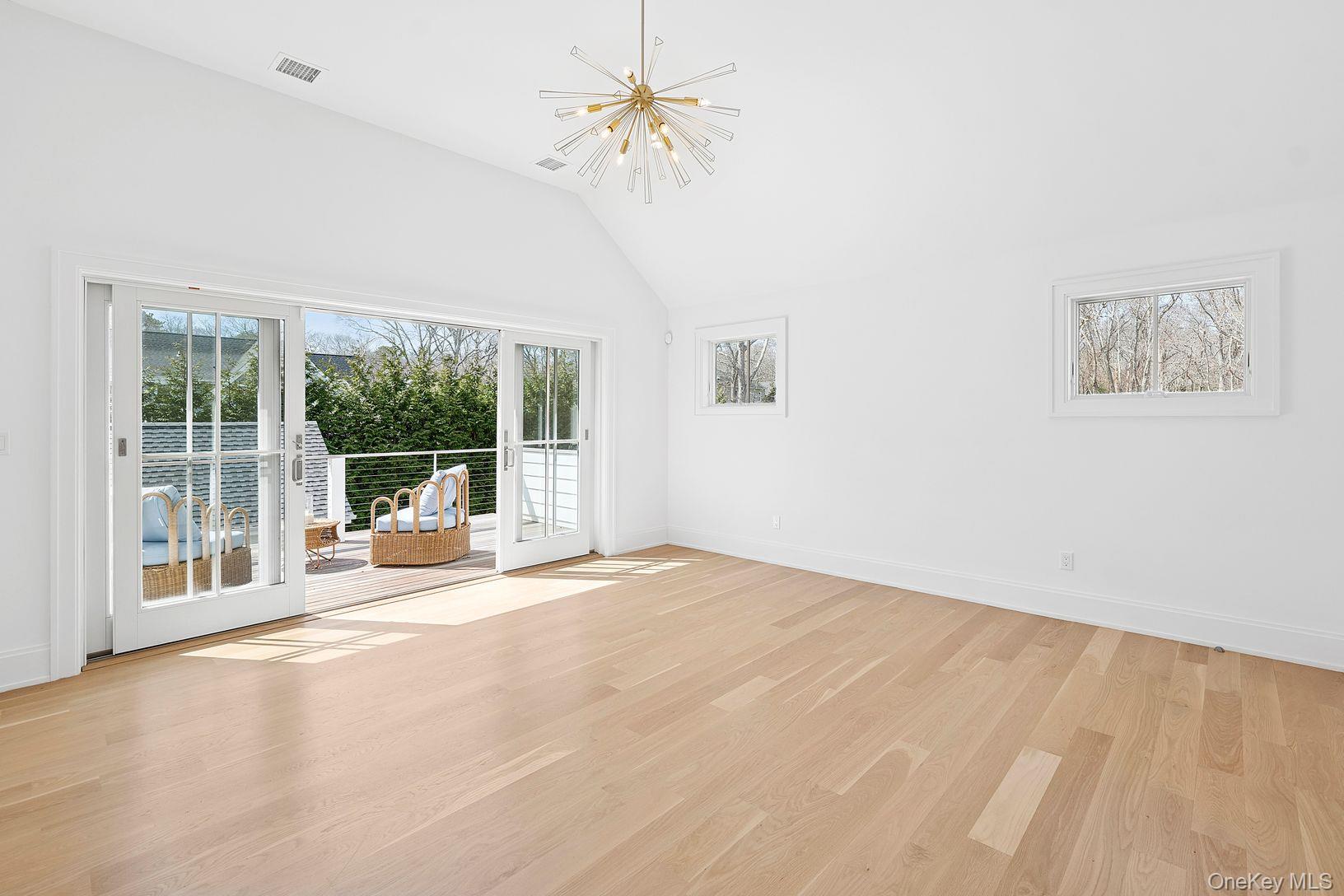 278 Hampton Street Property Photo 11