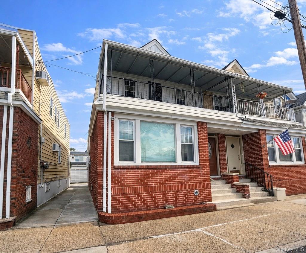 7848 83rd Street Property Photo 1