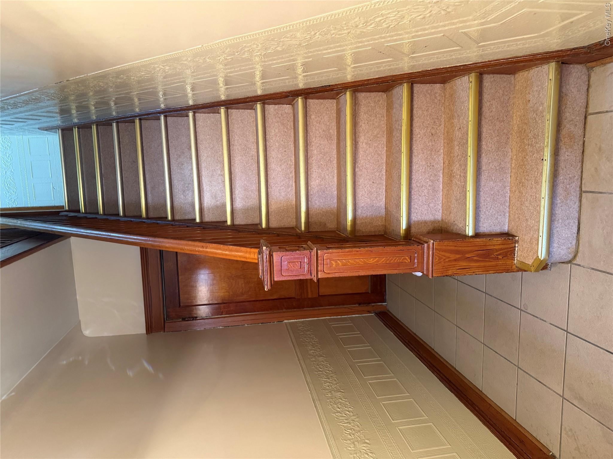 7848 83rd Street Property Photo 2