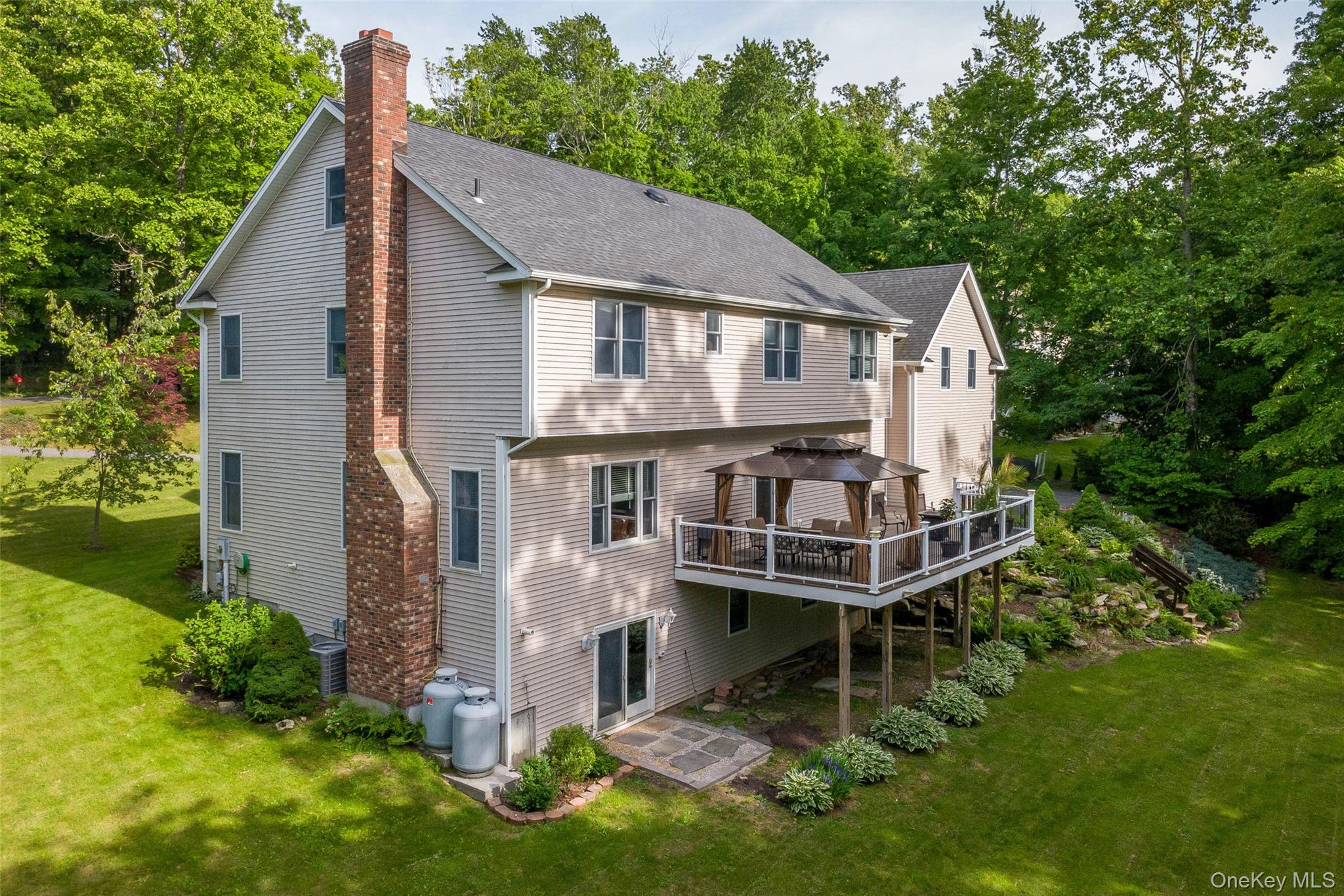17 Weldon Woods Connecticut Road Property Photo 39