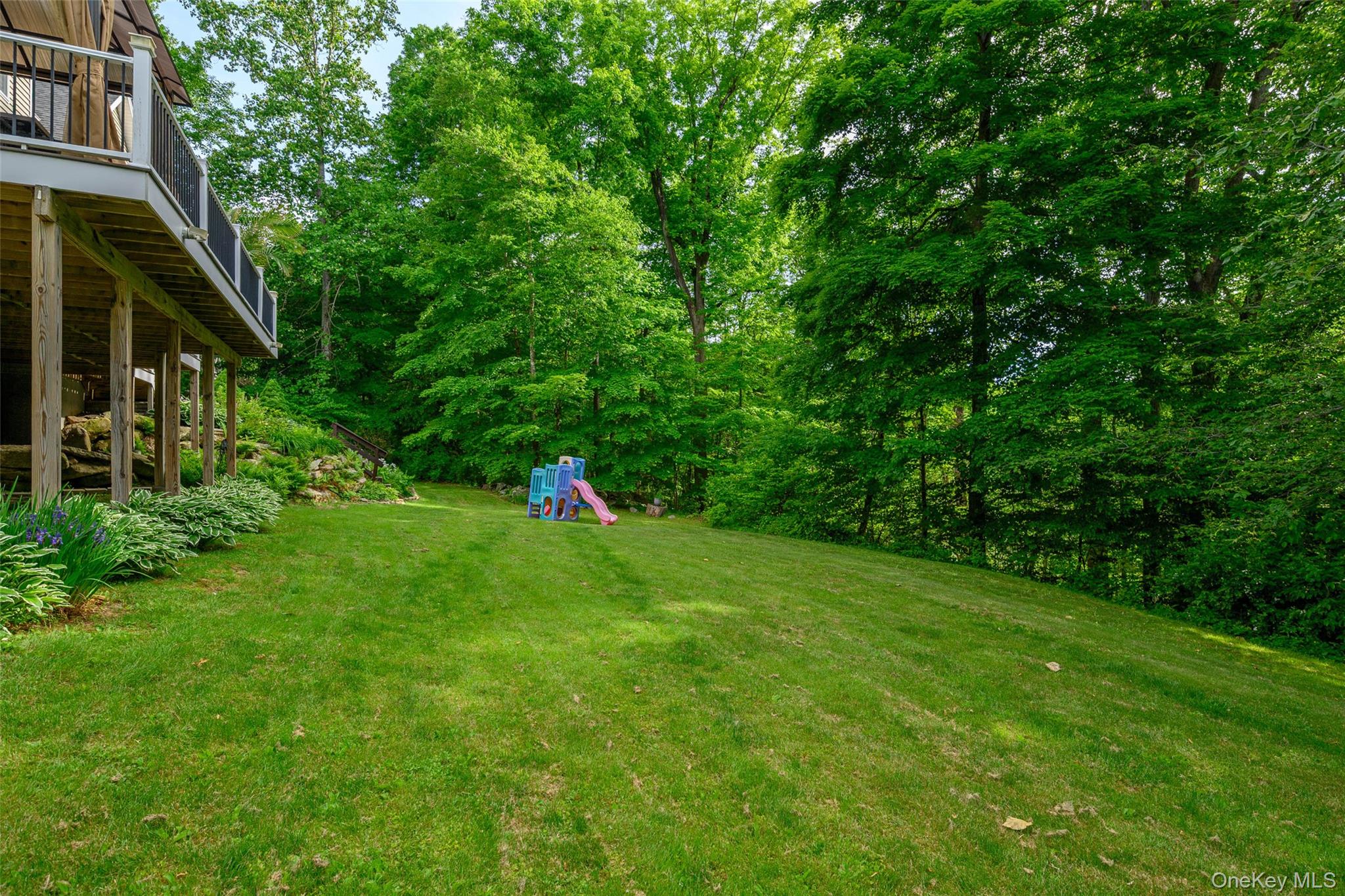 17 Weldon Woods Connecticut Road Property Photo 41