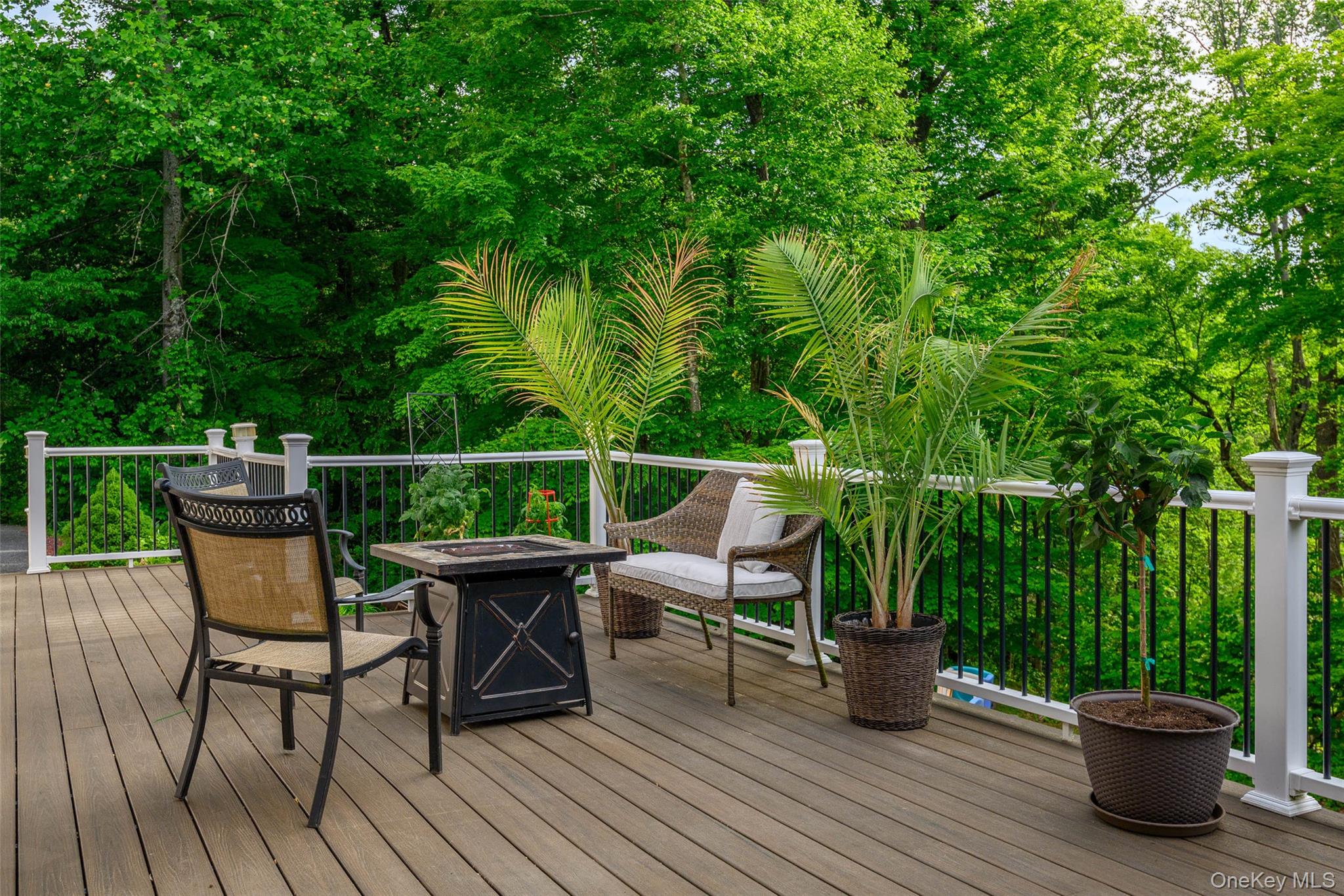 17 Weldon Woods Connecticut Road Property Photo 47
