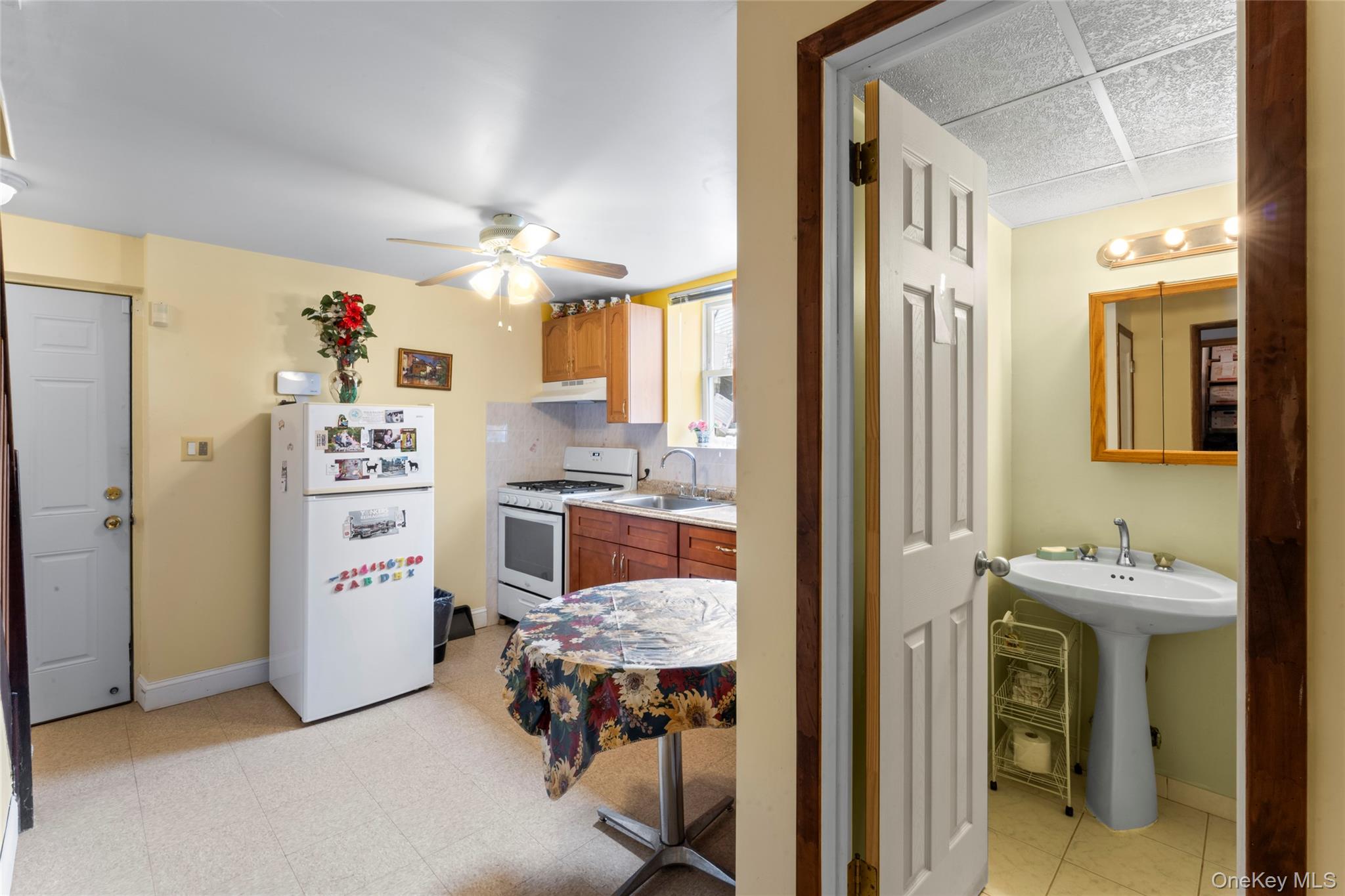 18 Butler Place Property Photo 34