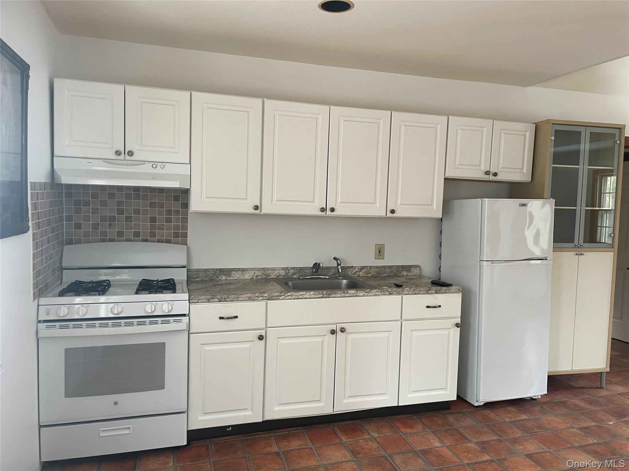 150 Bedford Road Property Photo 12