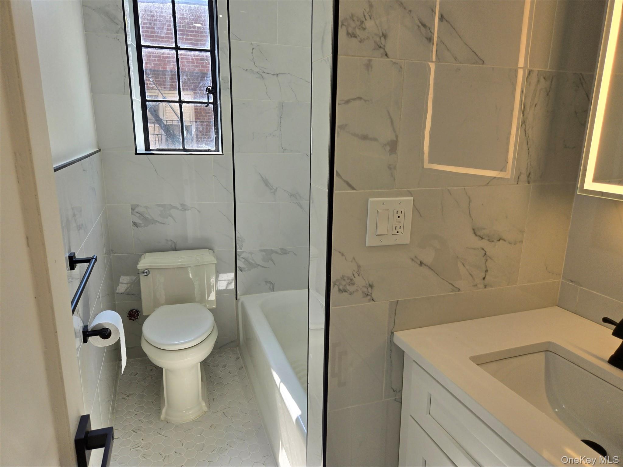 292 Main Street 5h Property Photo 8