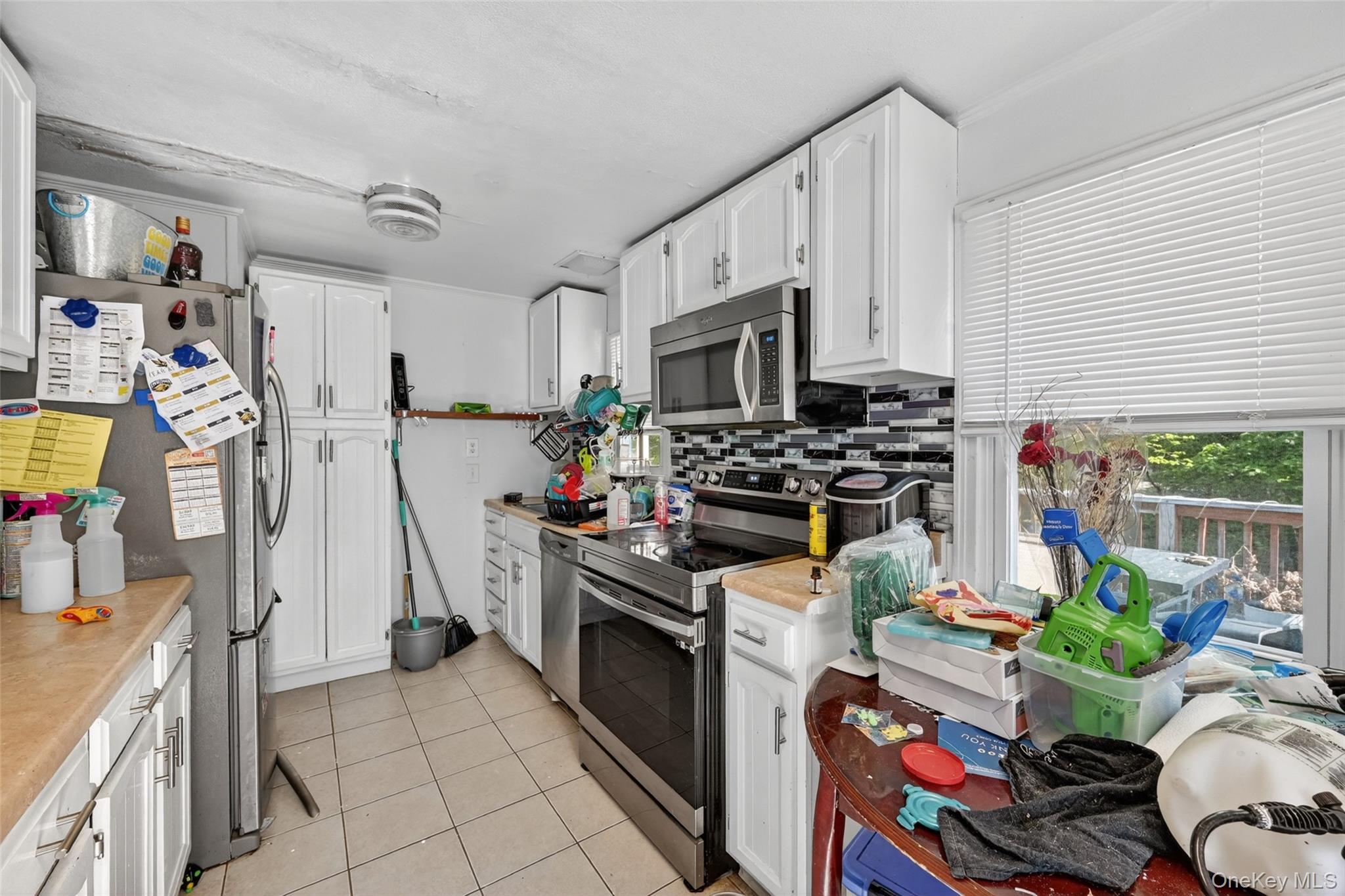 20 Hilltop Drive Property Photo 6