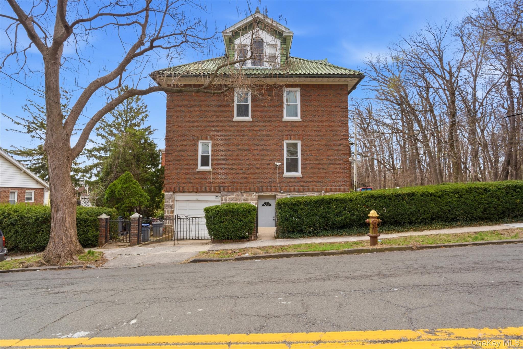 128 Parkway Property Photo 42