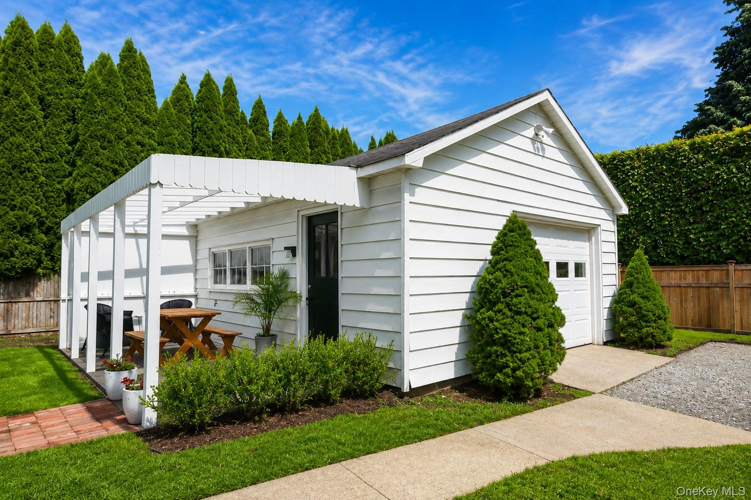 11 Hulse Street Property Photo 4