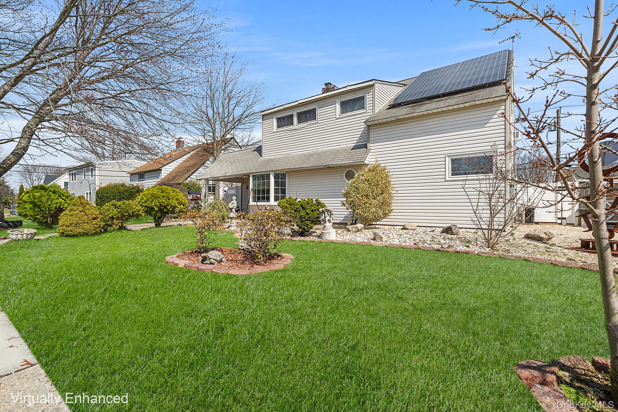 116 Red Maple Drive Property Photo 3