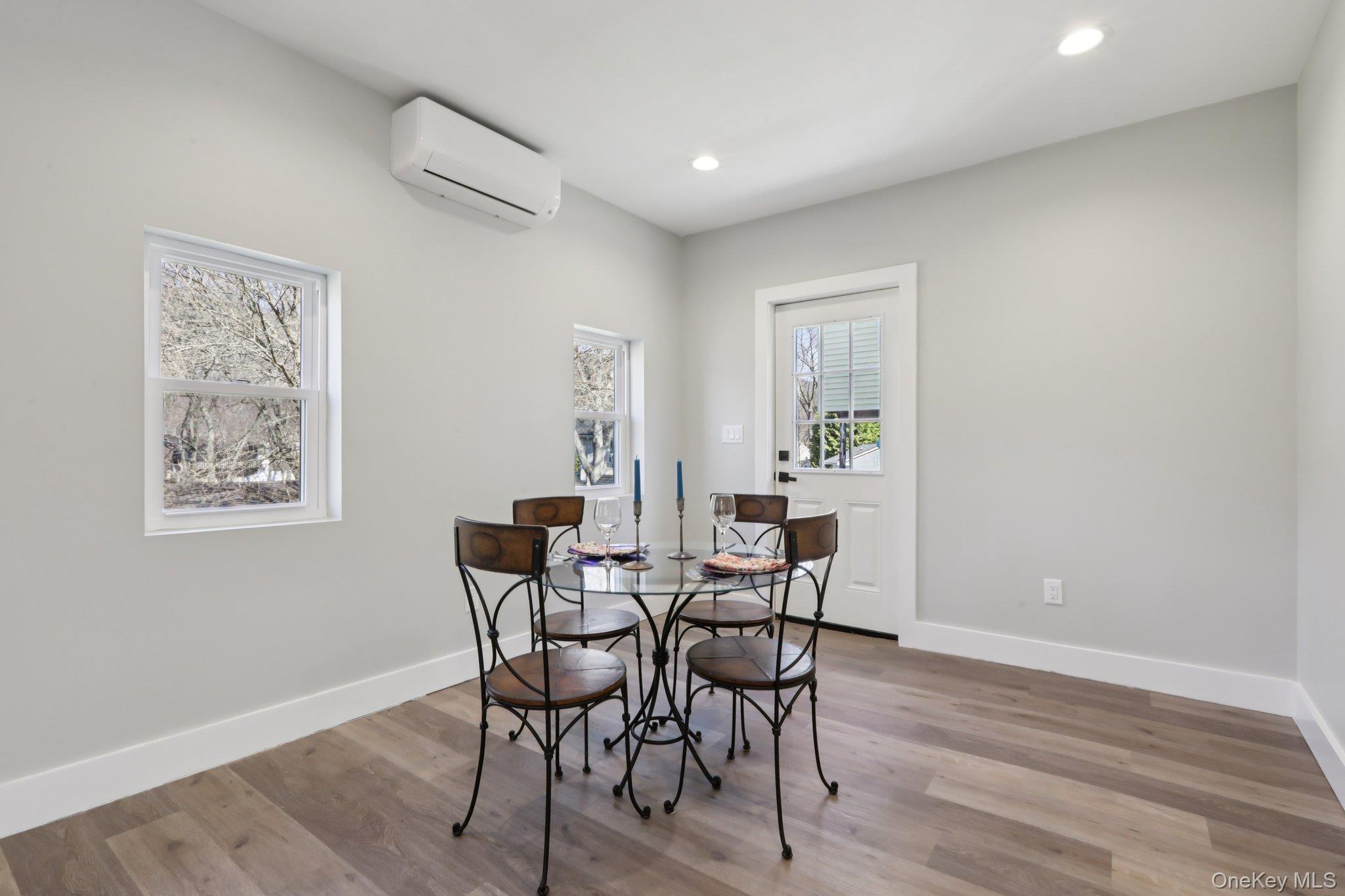 27 Windermere Avenue Property Photo 12