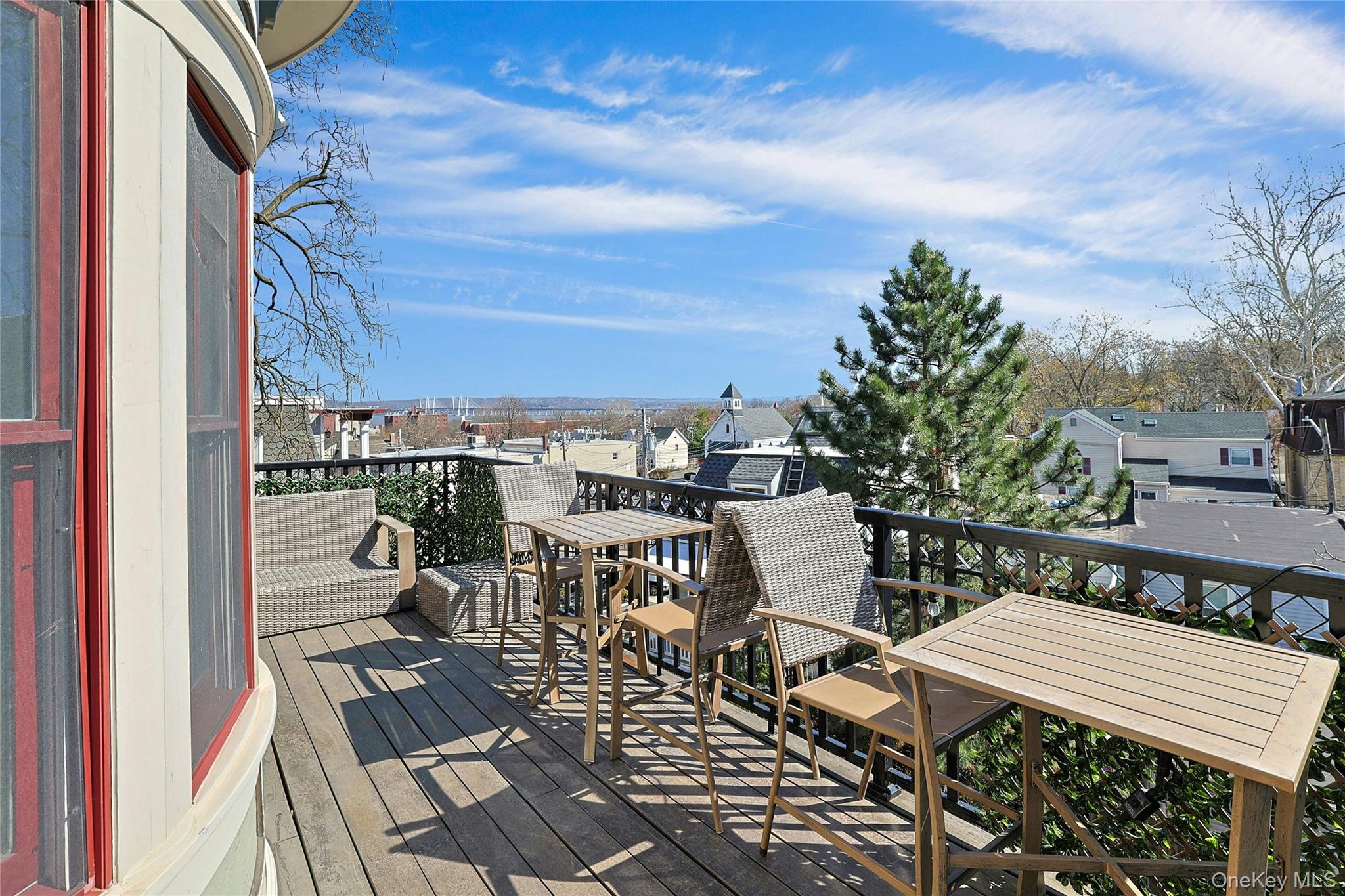 19 E Catherine Street Property Photo 12