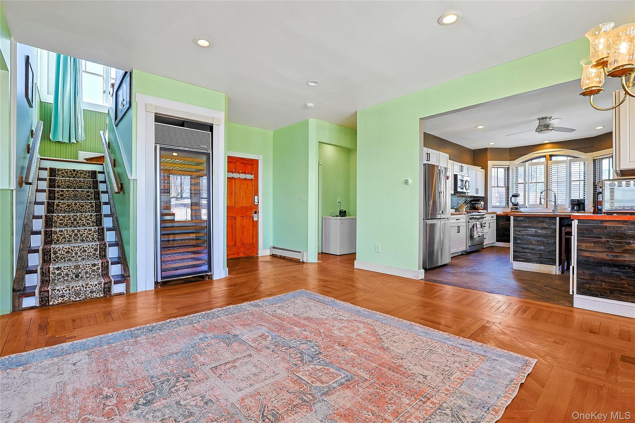 19 E Catherine Street Property Photo 19