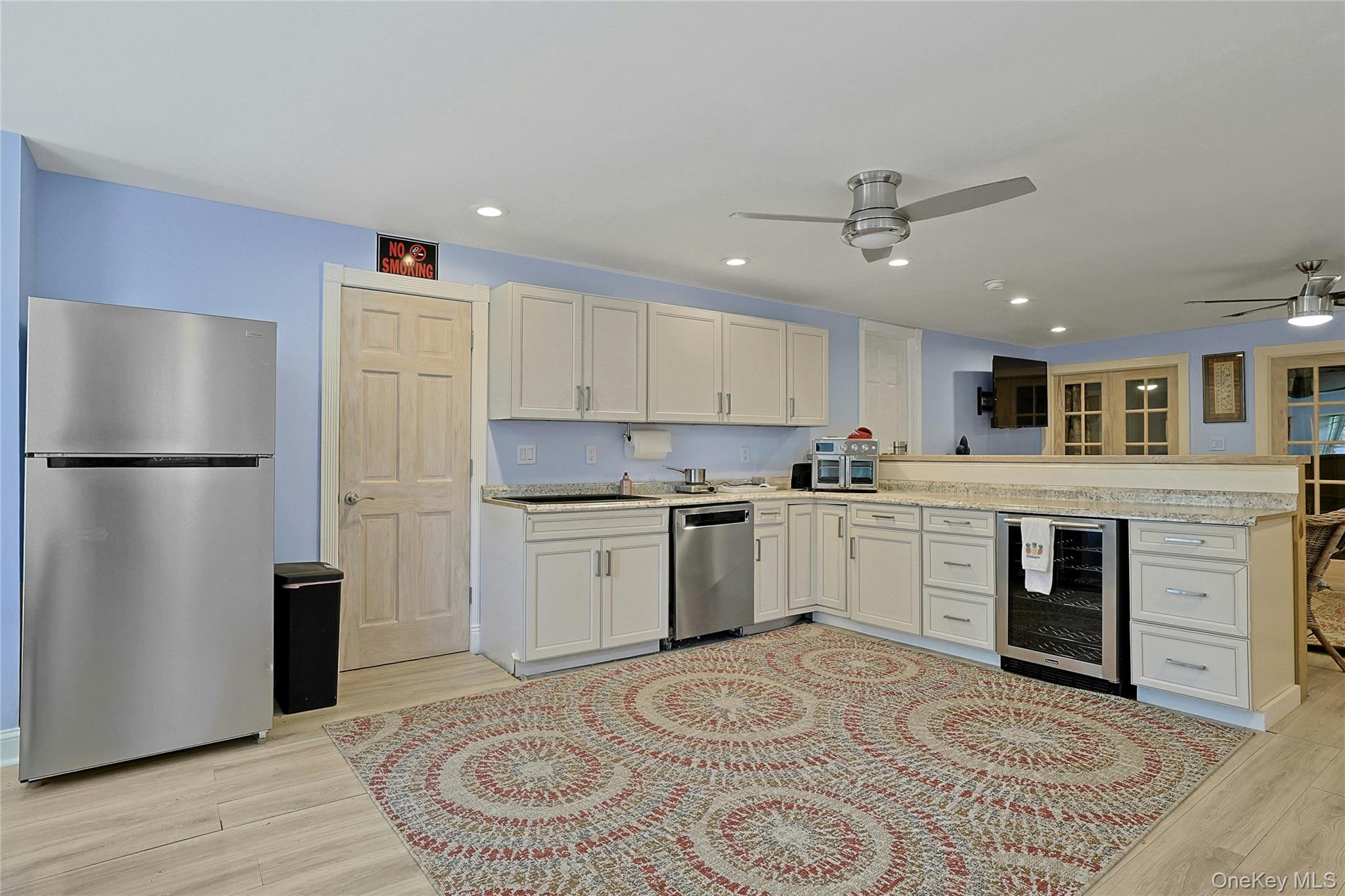 19 E Catherine Street Property Photo 42