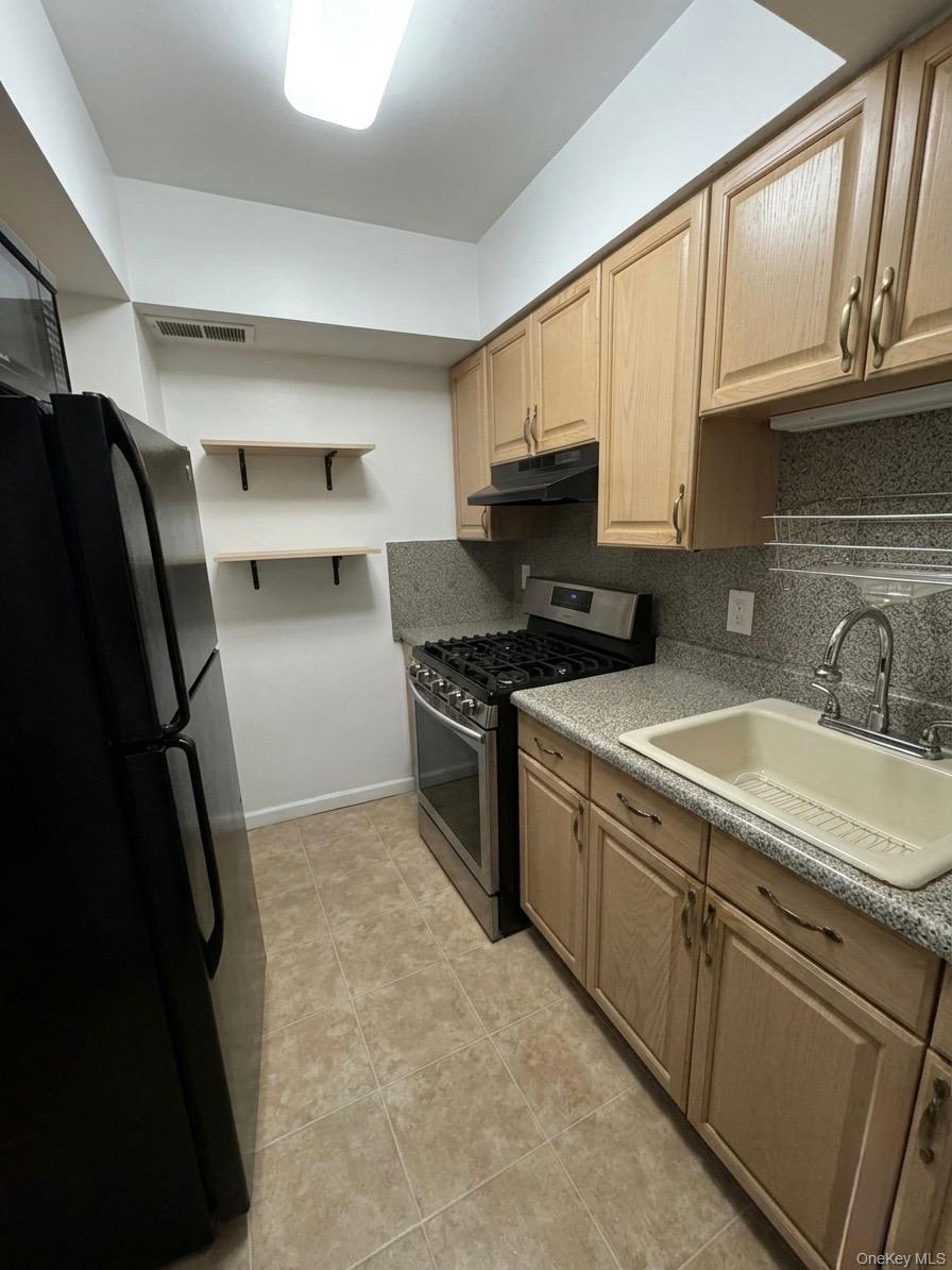 153-25 88th Street 5g Property Photo 2