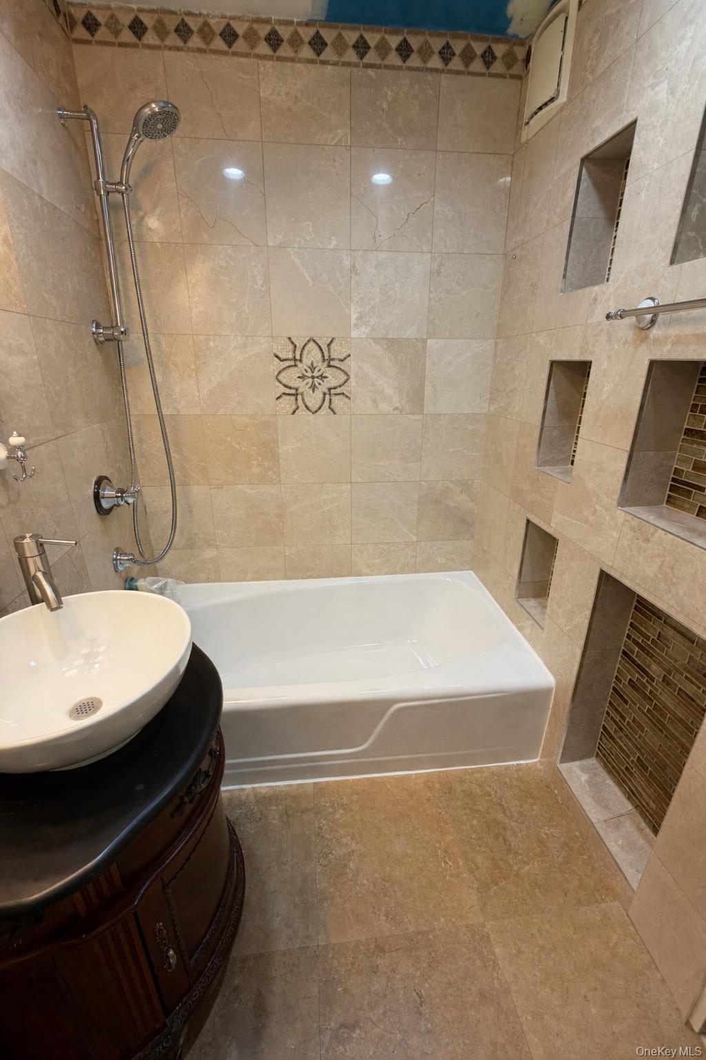 153-25 88th Street 5g Property Photo 4