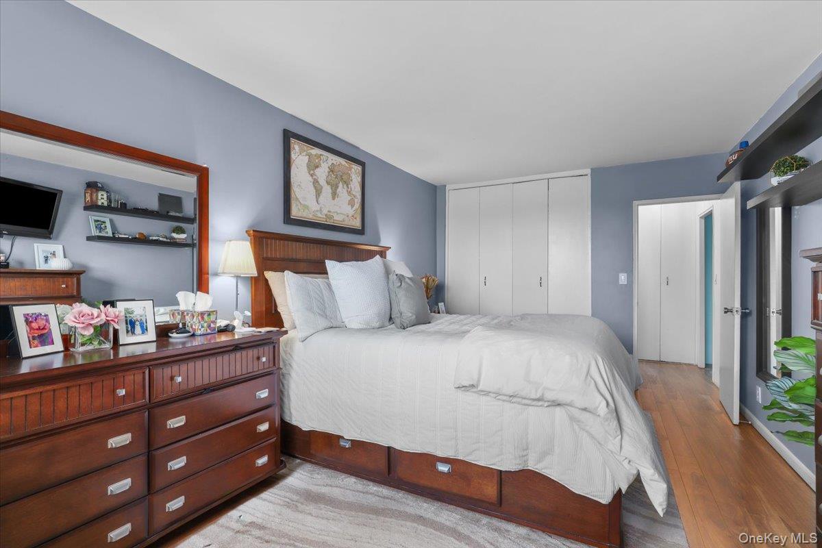 5900 Arlington Avenue 3s Property Photo 10