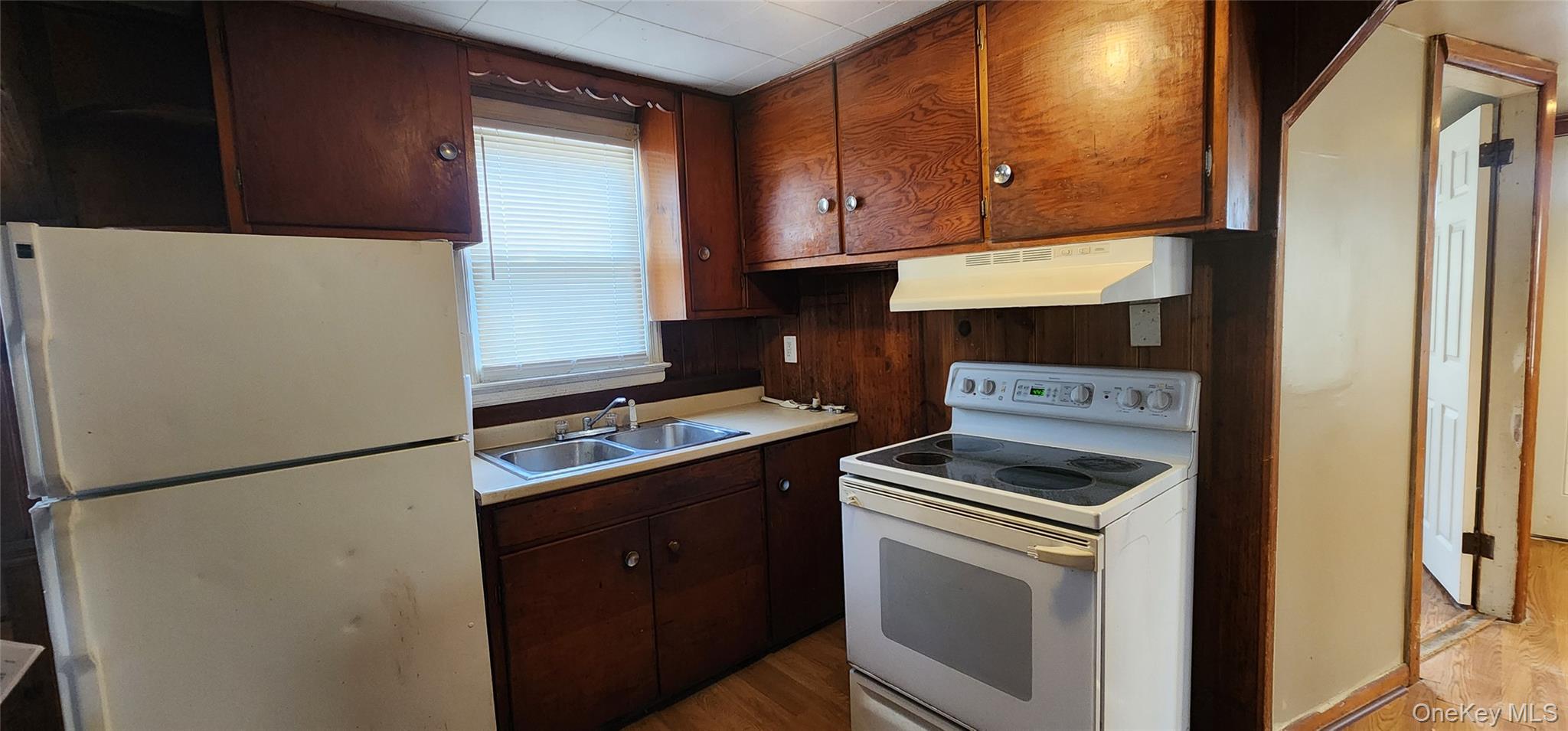 51 Hackensack Road Property Photo 8
