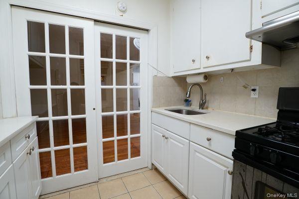 63-45 Saunders Street 3g Property Photo 7