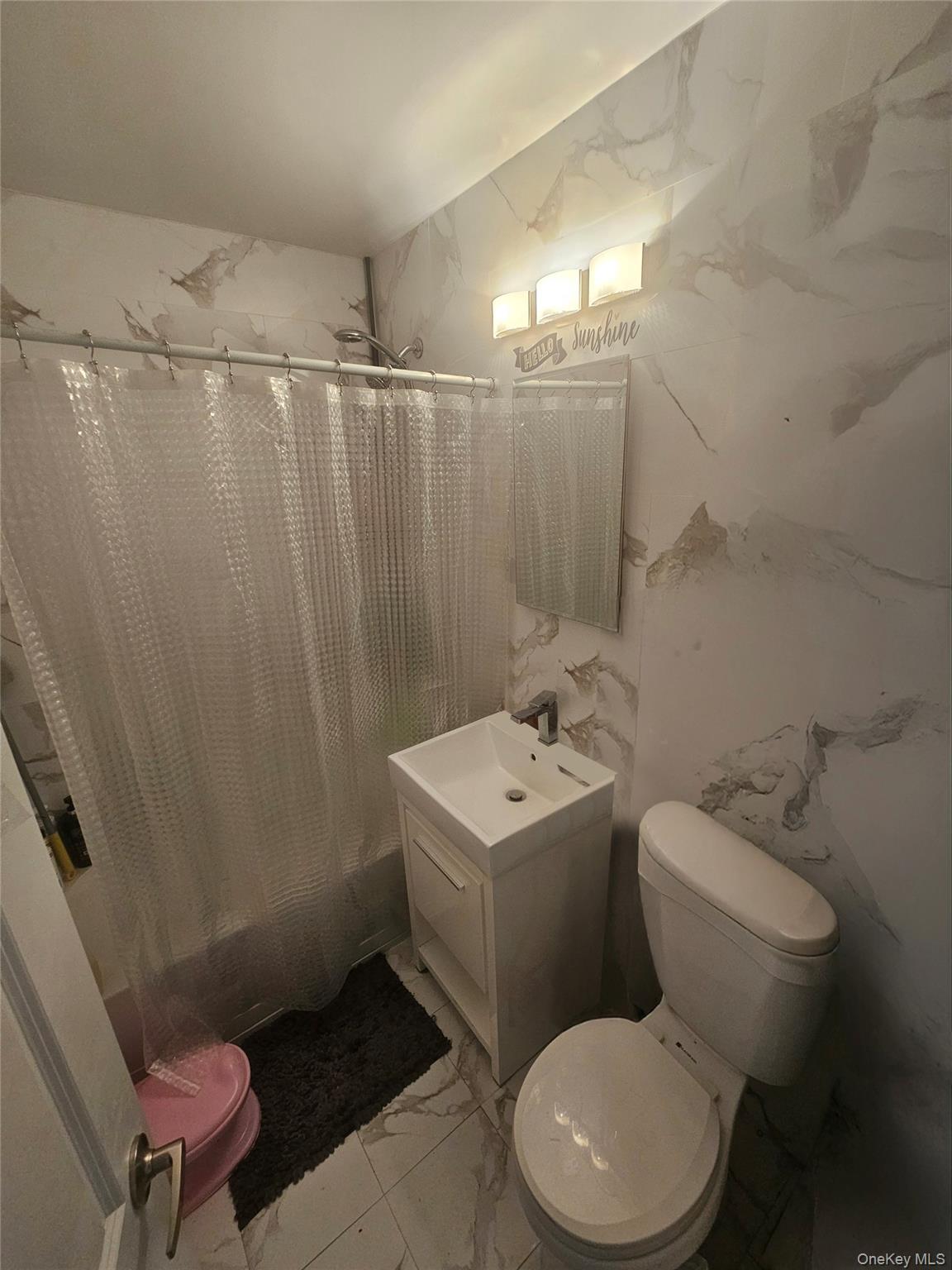 240 Cozine Avenue 5b Property Photo 4