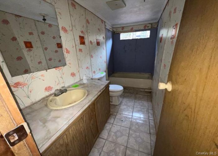 79-87 N Old Greenfield Road Property Photo 15