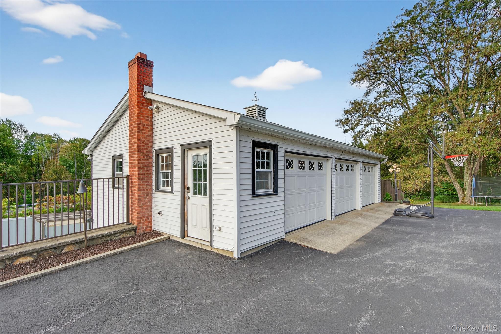 23 S Creek Road Property Photo 18