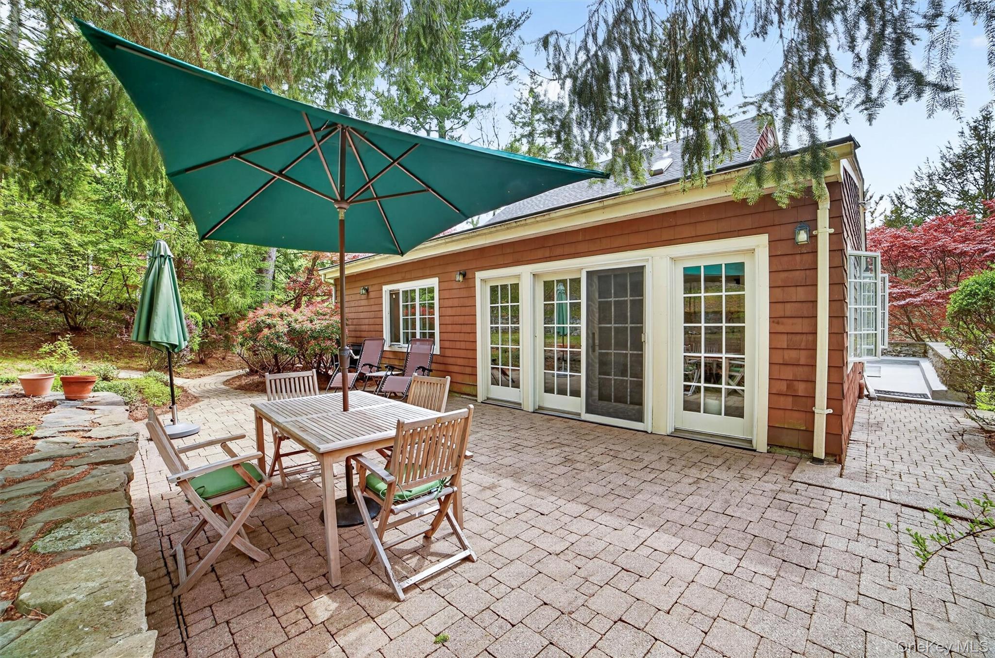 9 Sloehidden Road Property Photo 39