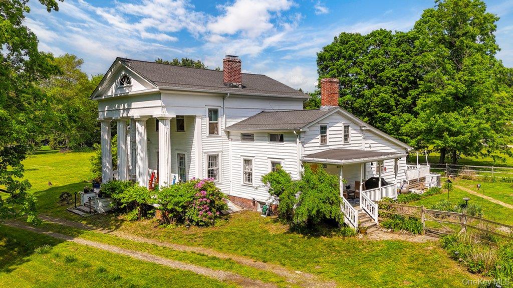 9 Ireland Avenue Property Photo 1