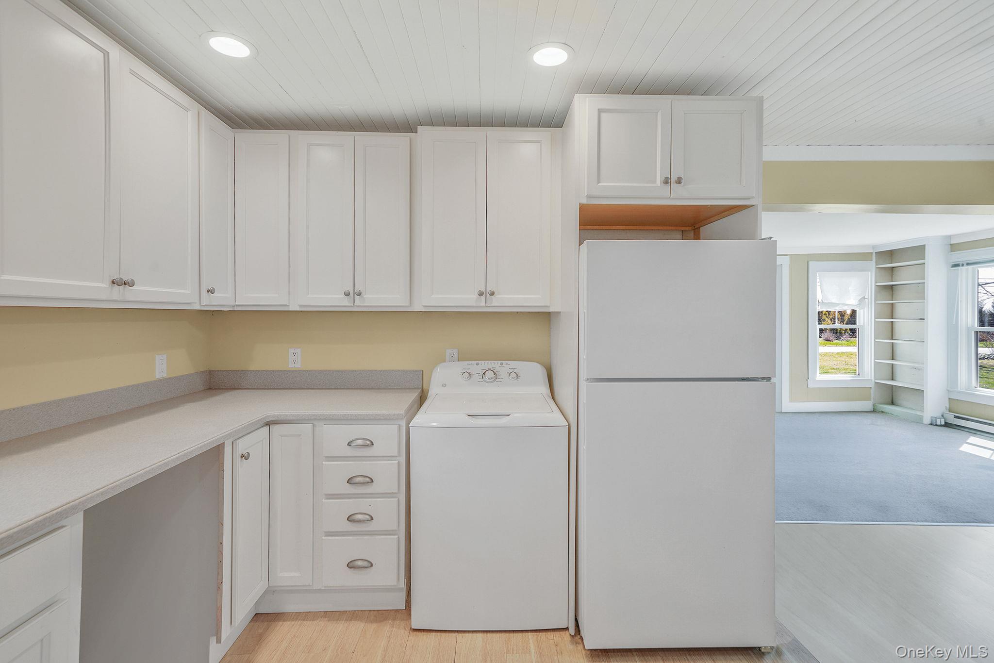 5528 Sound Avenue Property Photo 25