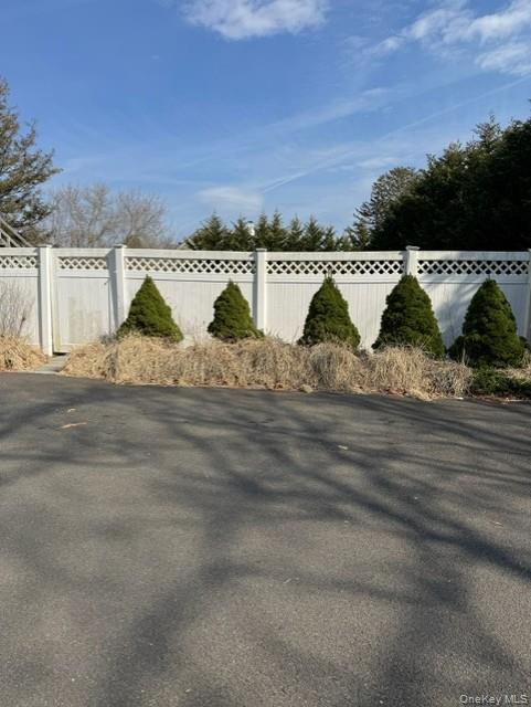 323 Mill Road Ph Property Photo 8