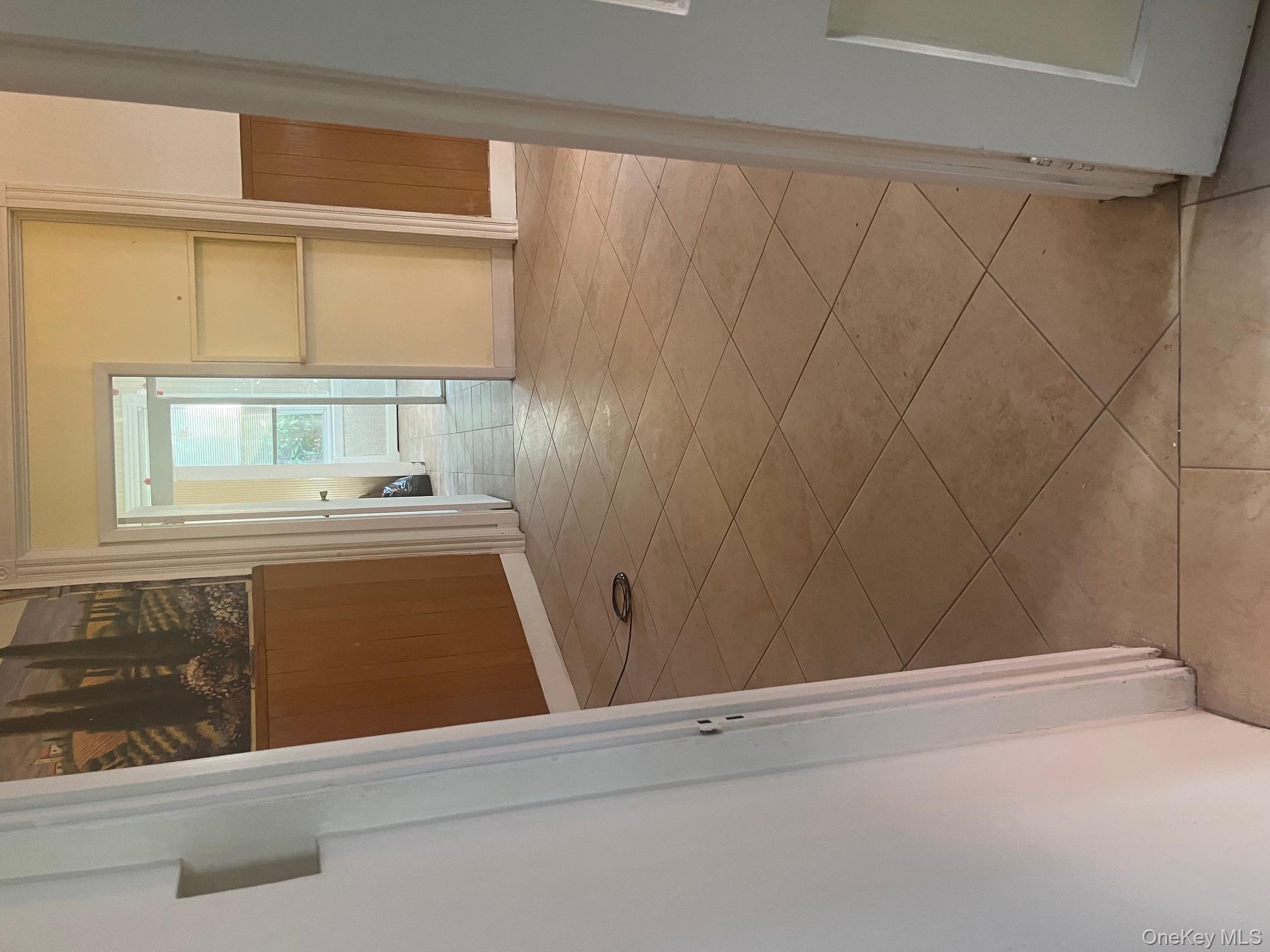 141 Pike Street Property Photo 3
