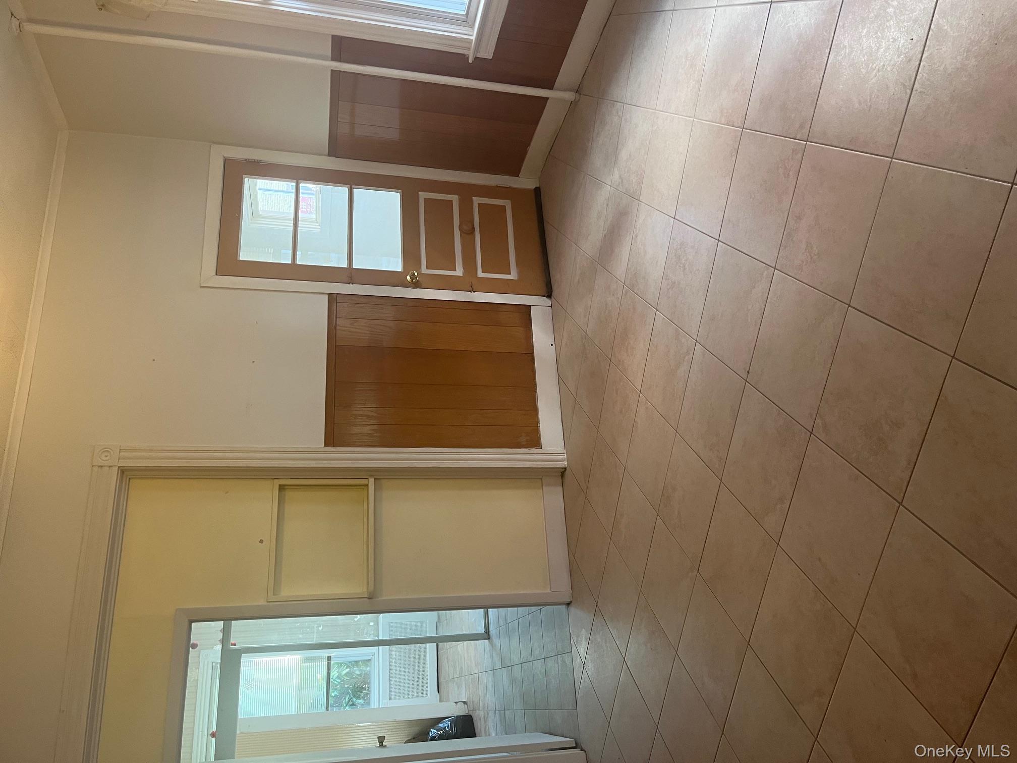 141 Pike Street Property Photo 4