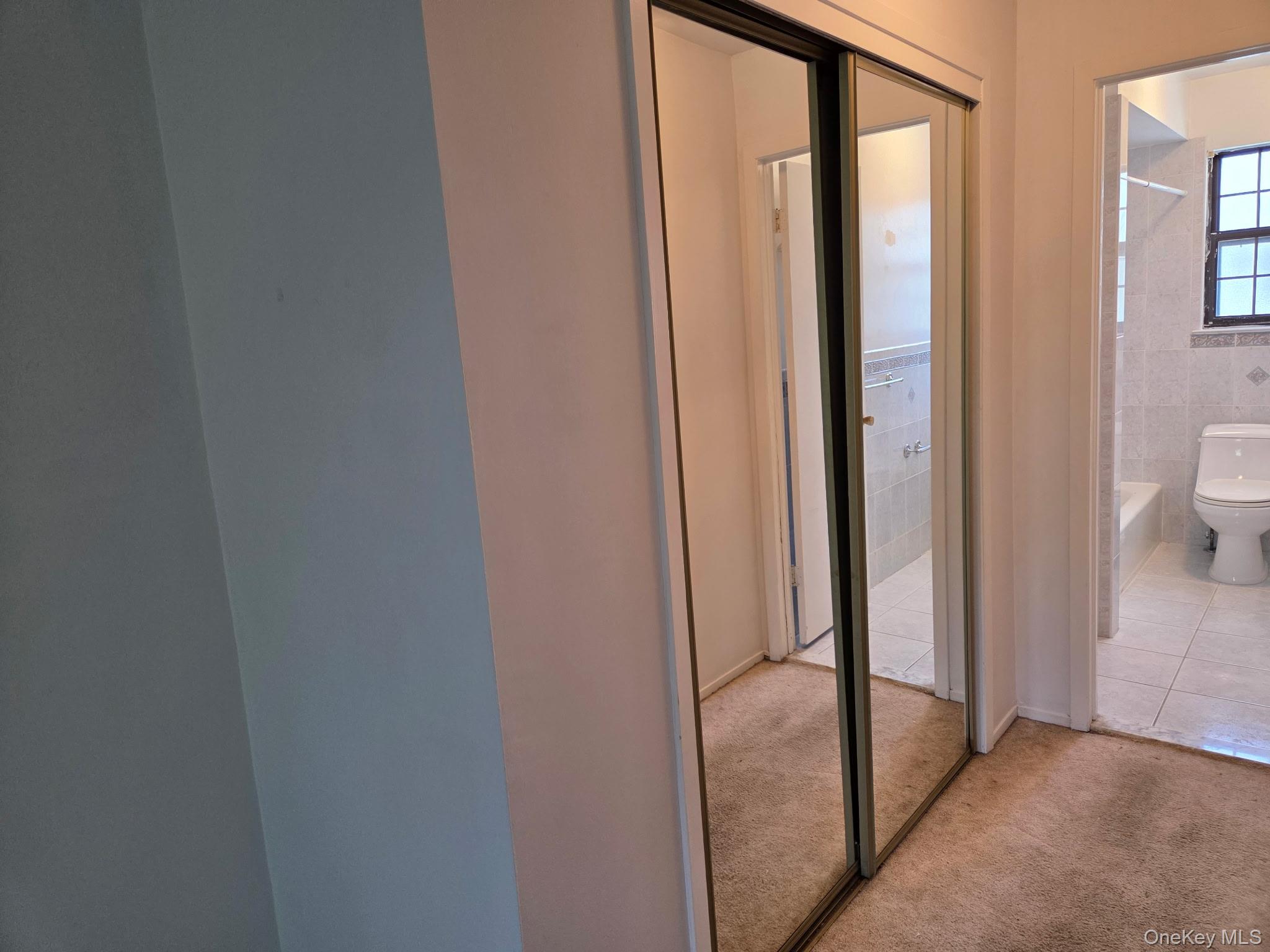 448 Somerset Drive H Property Photo 23