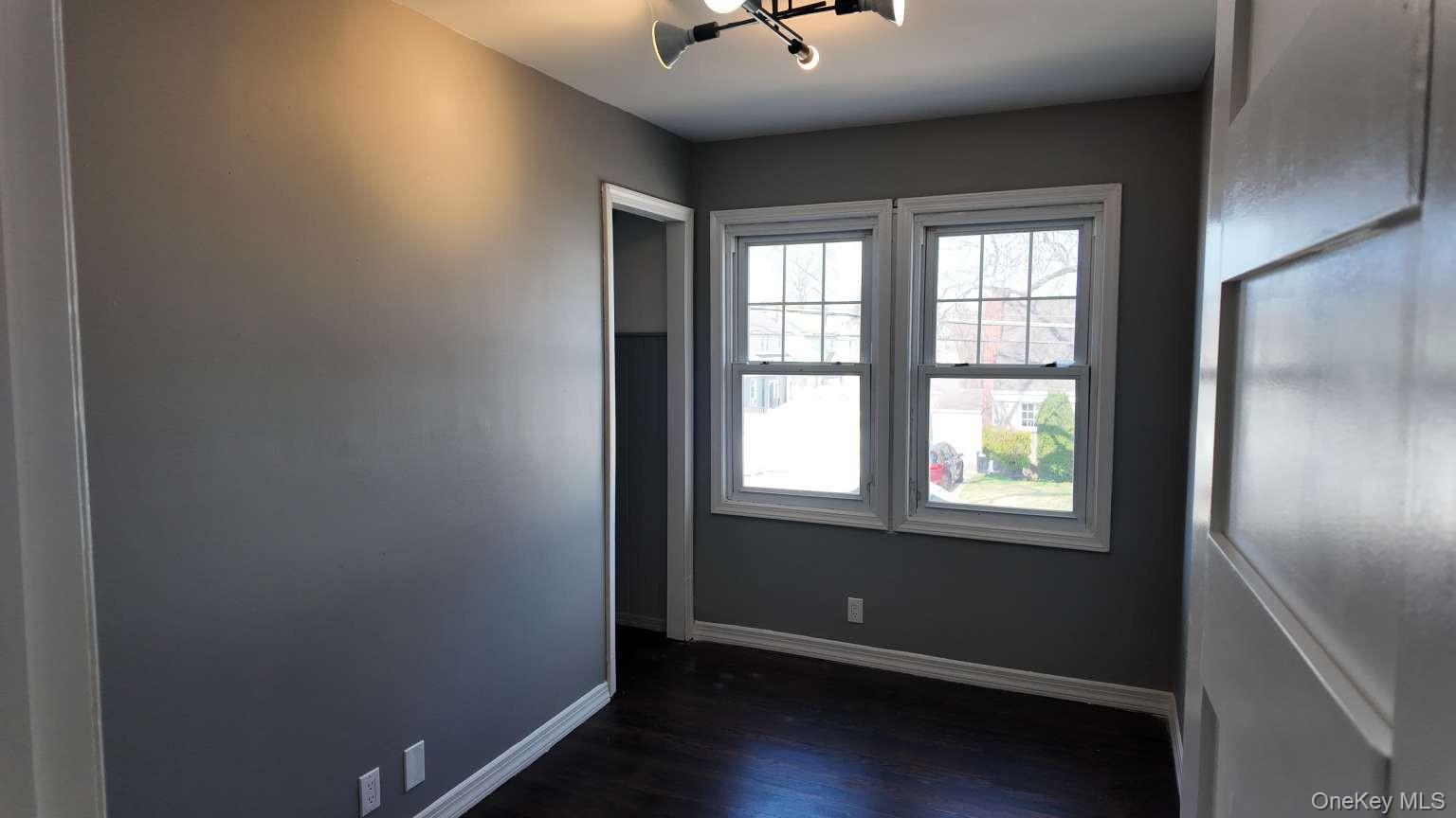 50 E Saint Marks Place Property Photo 14