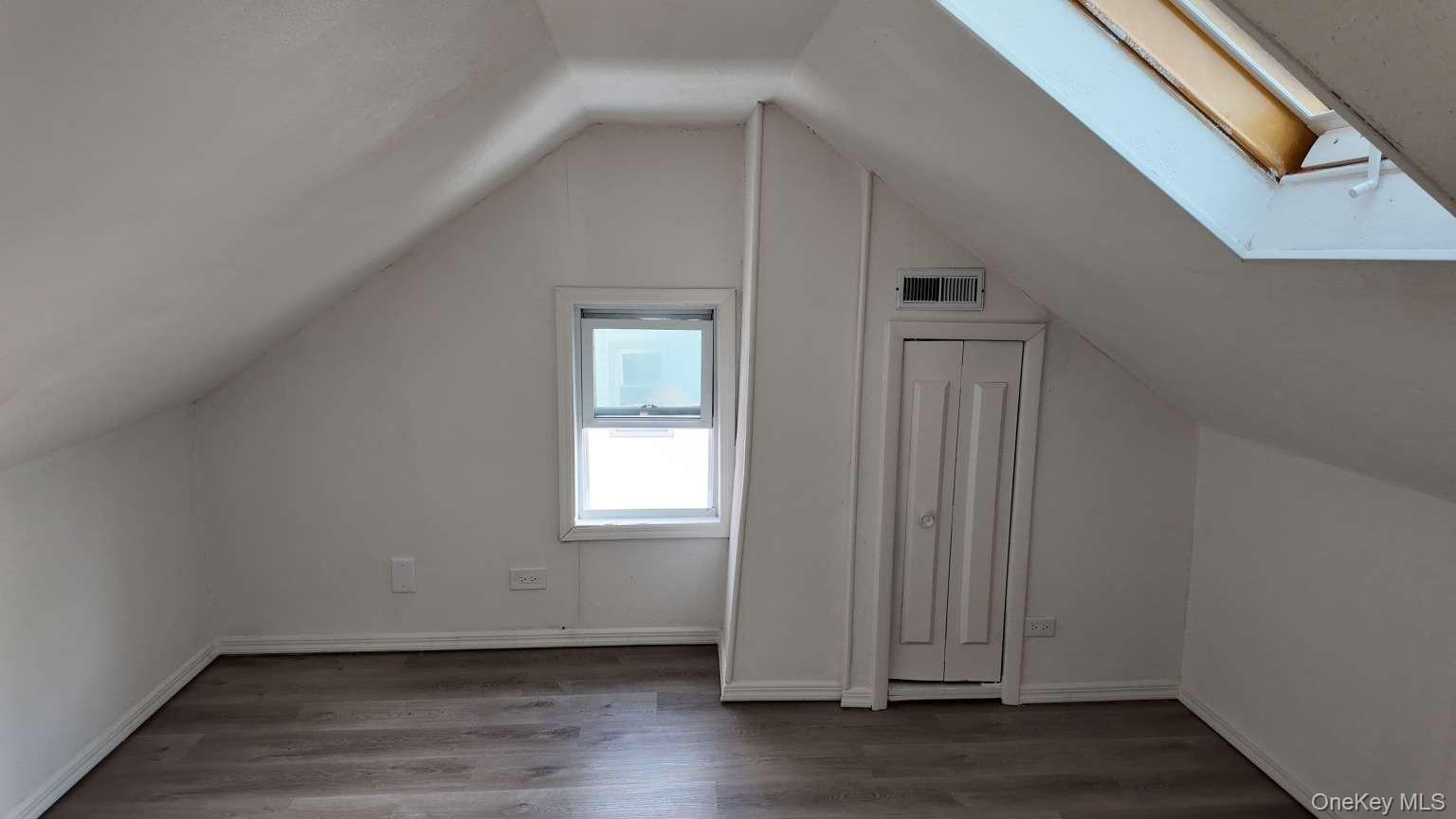 50 E Saint Marks Place Property Photo 21