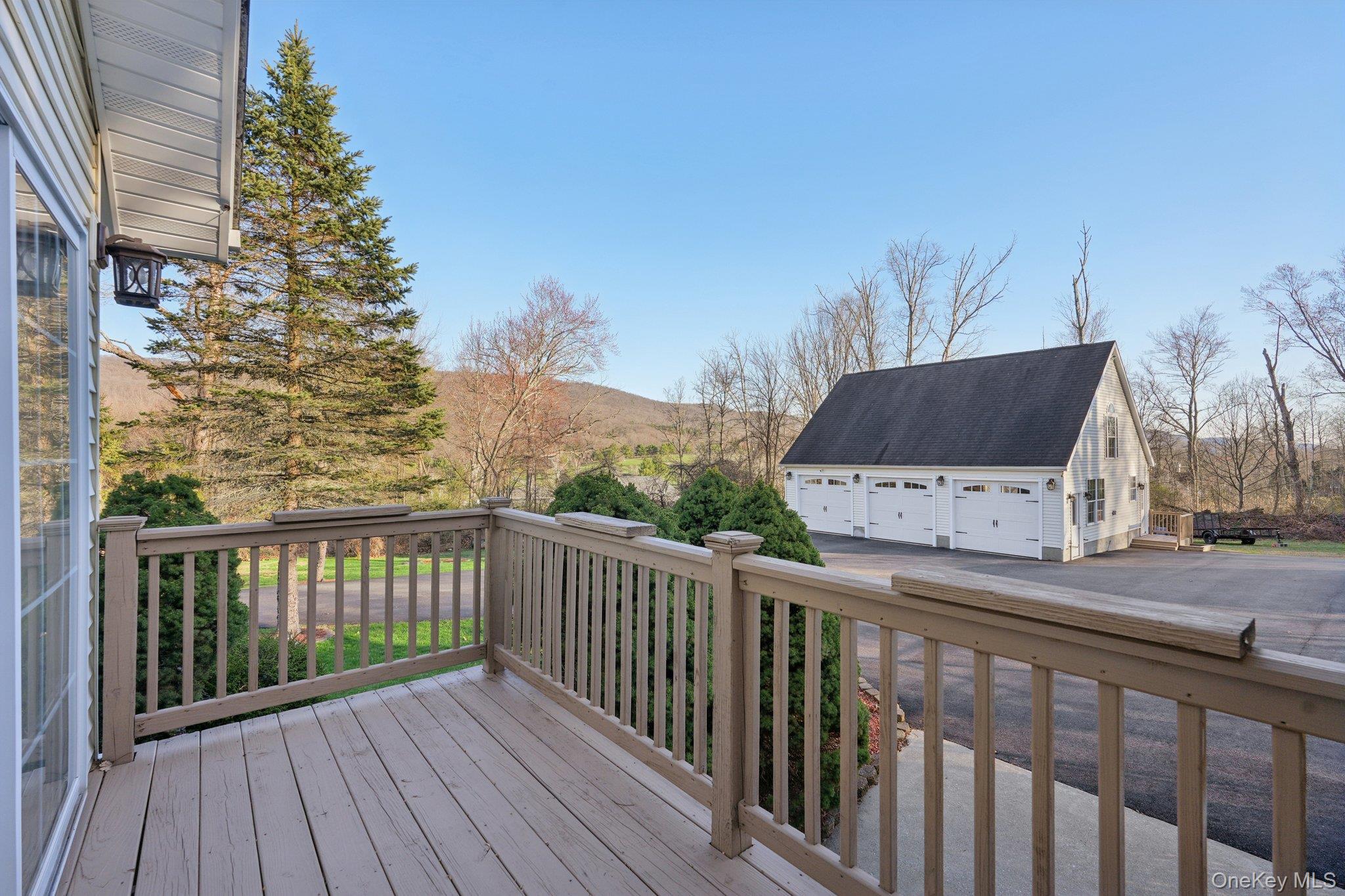 17 Pine Hill Road Property Photo 21