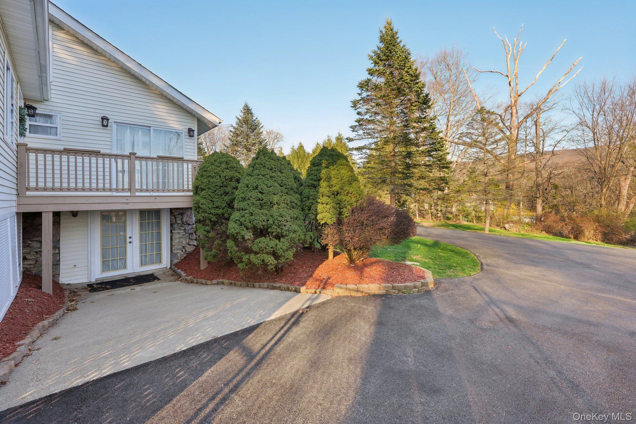 17 Pine Hill Road Property Photo 22