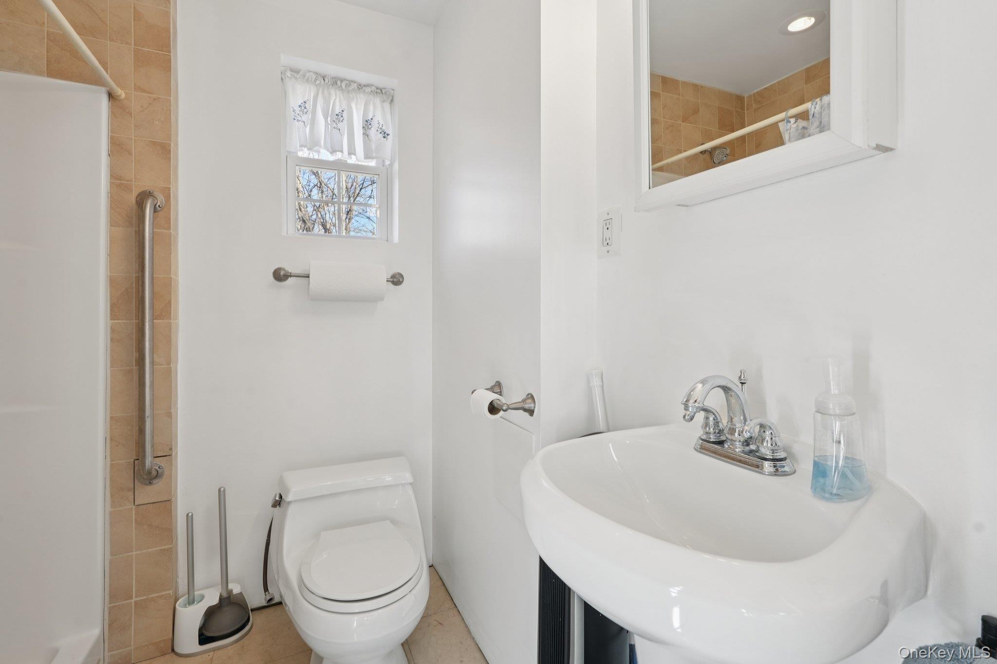 17 Pine Hill Road Property Photo 26