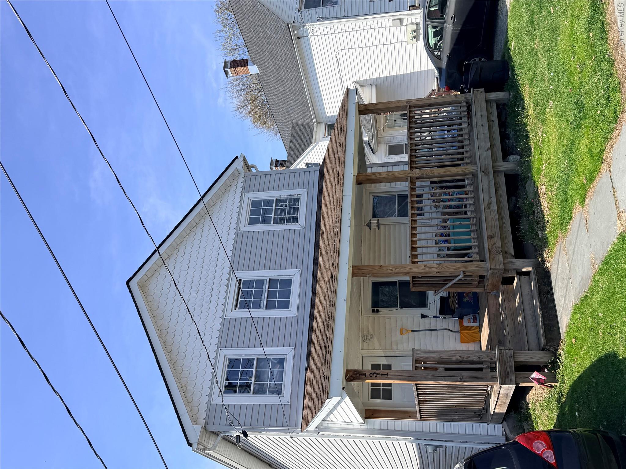 131 Hammond Street Property Photo 2