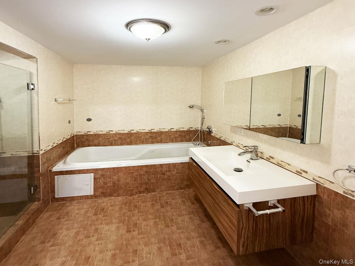 63-36 99th Street #4h Property Photo 10
