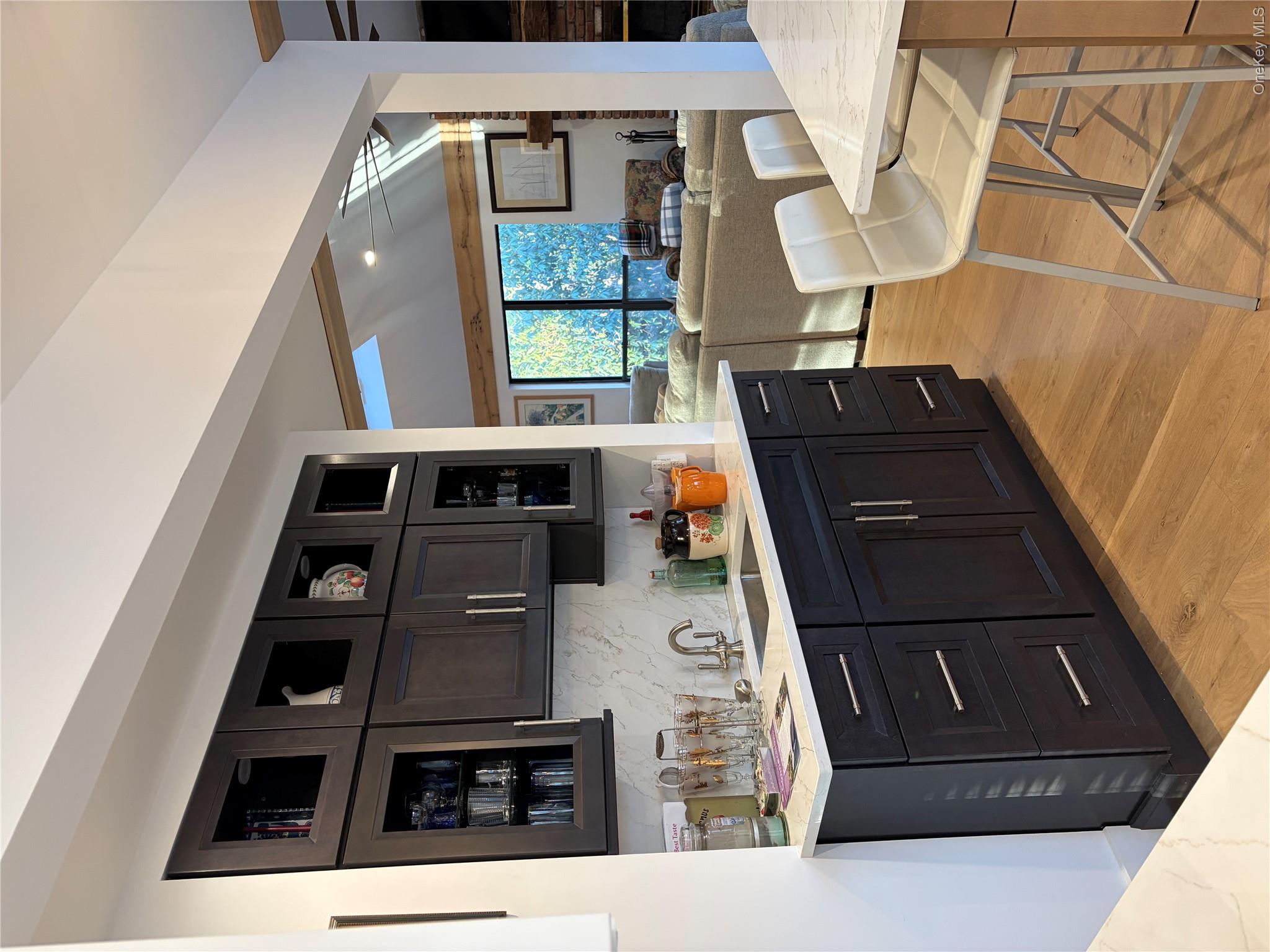 40 Bonac Wood Lane Property Photo 10