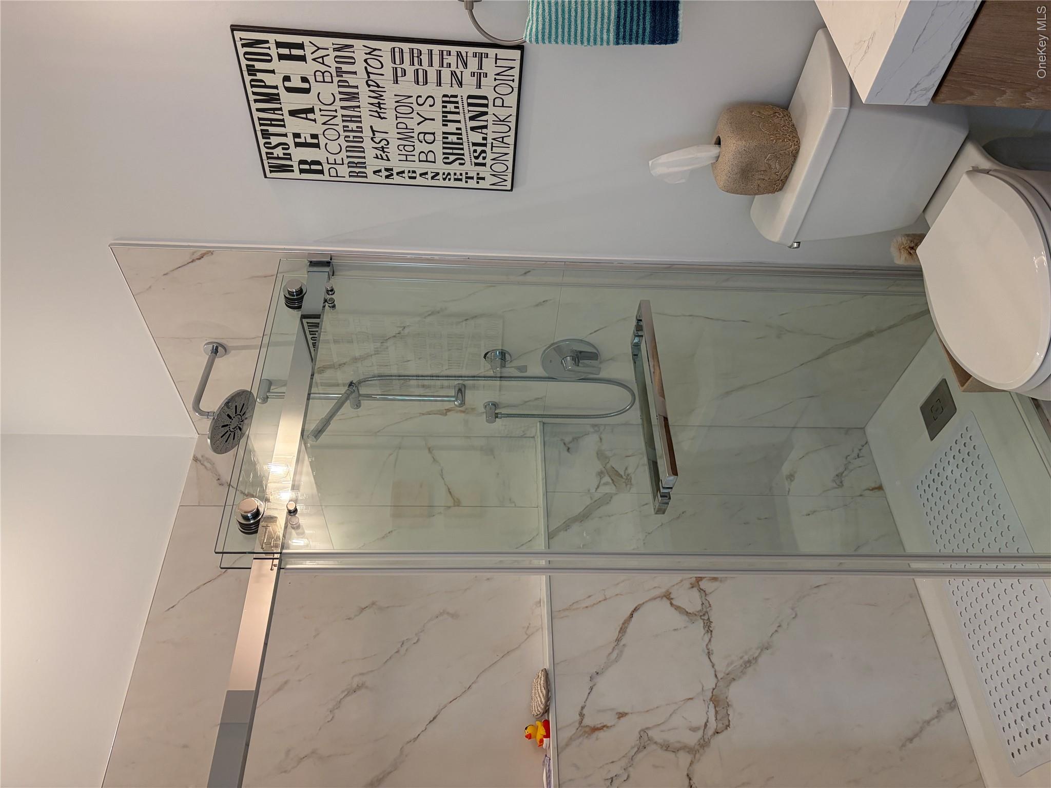 40 Bonac Wood Lane Property Photo 18