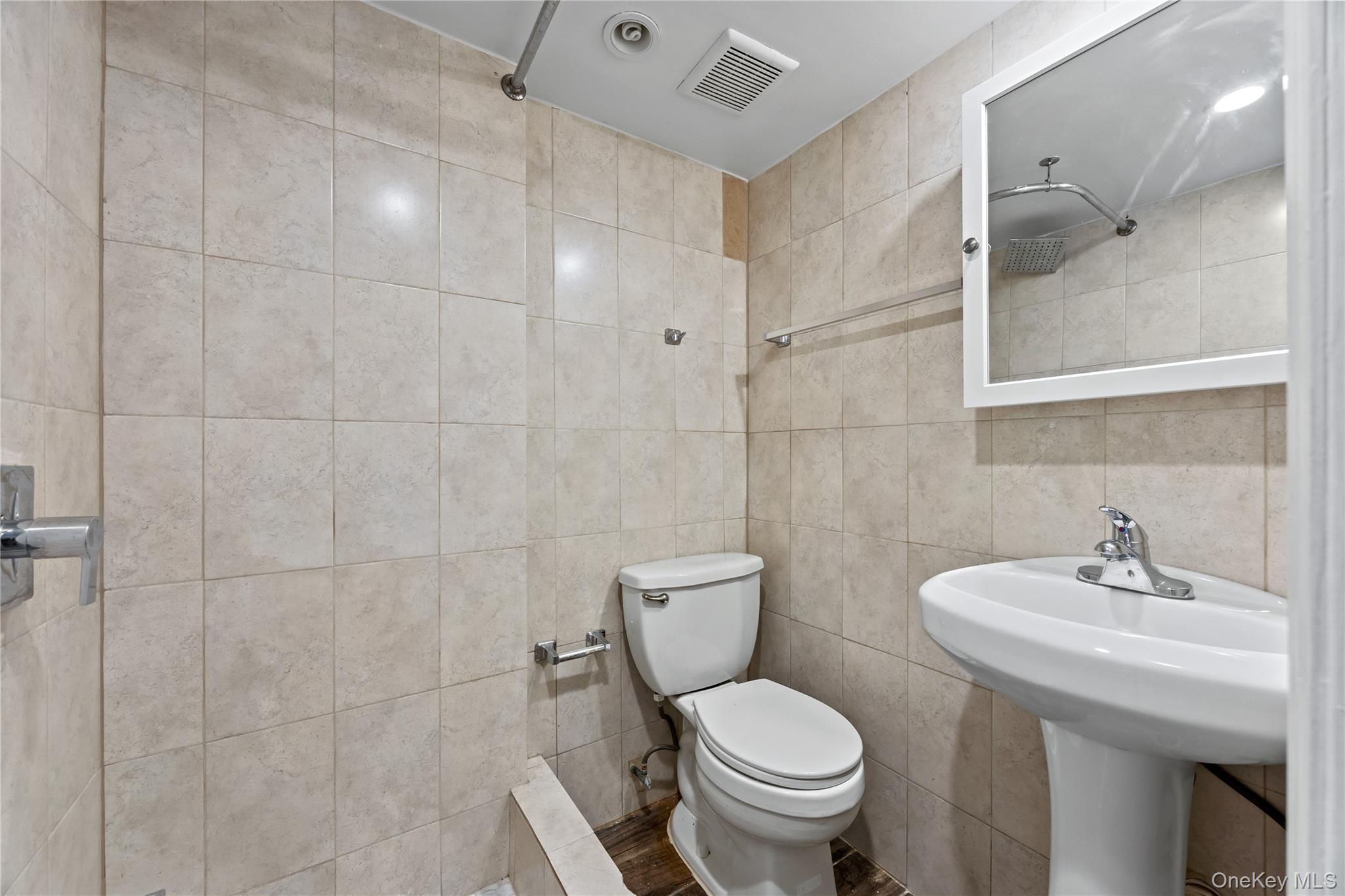 3121 Mickle Avenue Property Photo 13