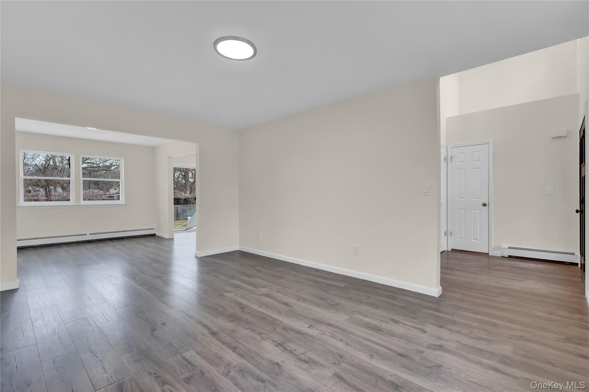 85 Patchogue Avenue Property Photo 6
